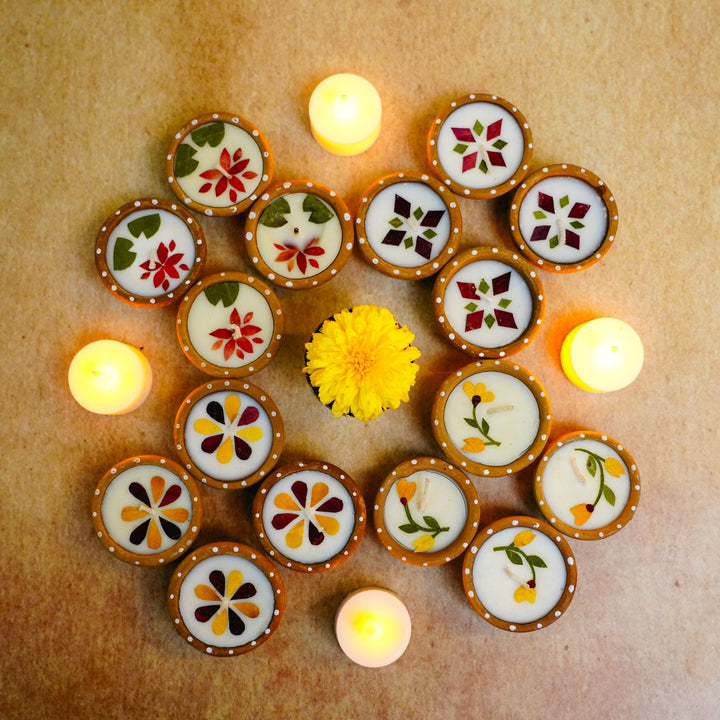 Set of 16 | Soy Wax & Dry Flower Terracota Festive Diyas