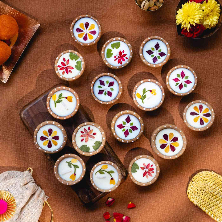 Set of 16 | Soy Wax & Dry Flower Terracota Festive Diyas