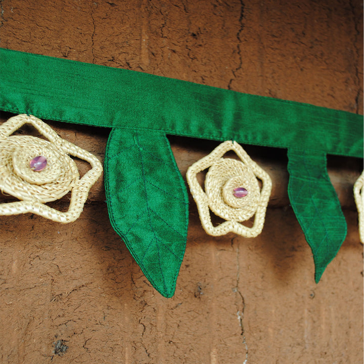 Eco-Friendly Golden Grass Toran I Door Bunting