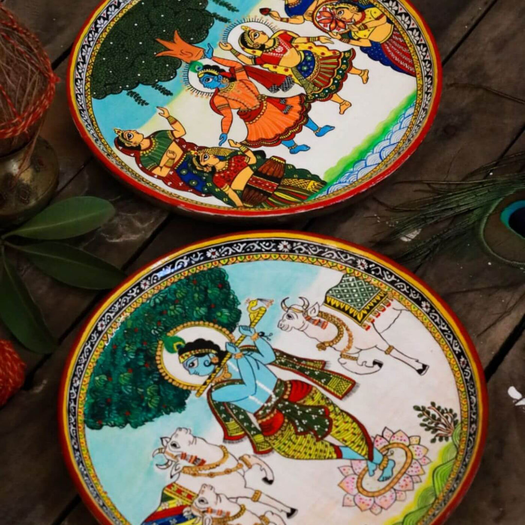 Handpainted Wooden Wall Plate With Radha Krishna Artwork - Set Of 2