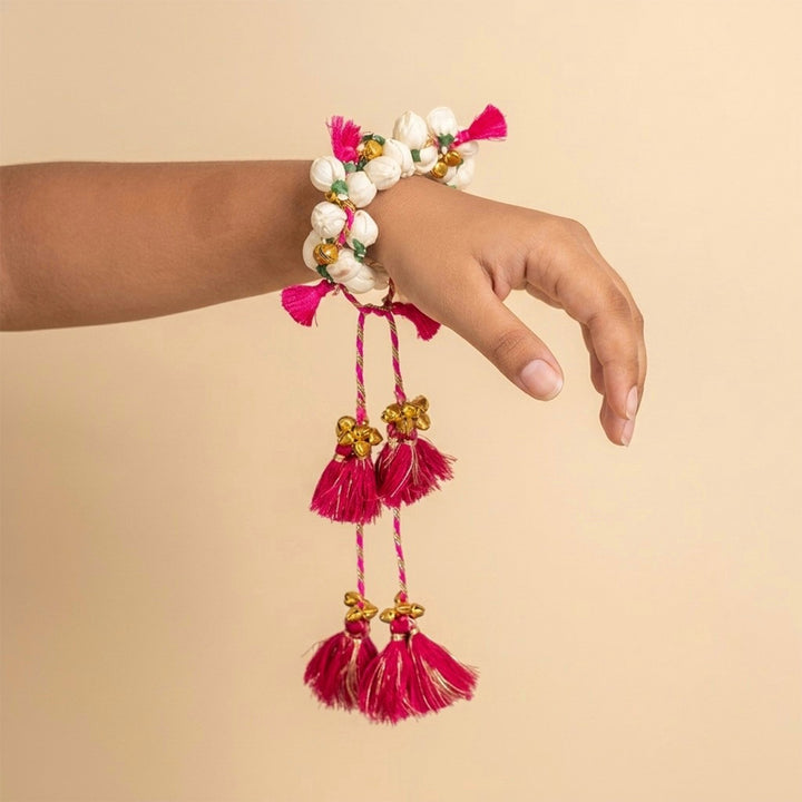 Handcrafted Shola & Ghungroo Tassel Lumba Rakhi for Bhabhi - Pink