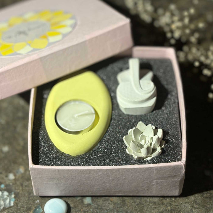 Handmade Solaria Concrete Gift Hamper | Includes 1 Pebble Candle Holder, 1 Small Ganesha, 1 Succulent, 1 Mini Base