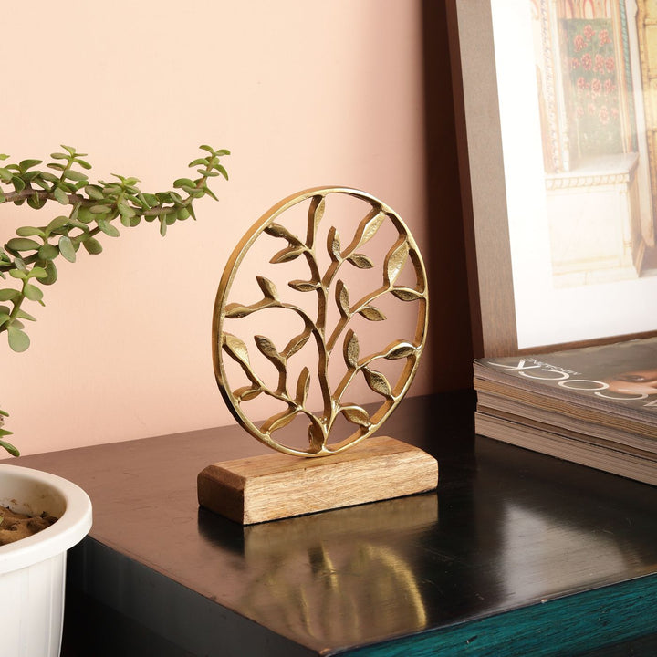 Handmade Round Gold Leaves Showpiece