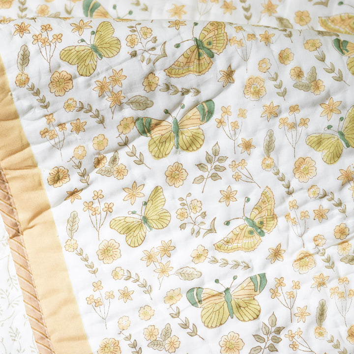 Hand Block Printed Bumble Fly Quilt/Comforter