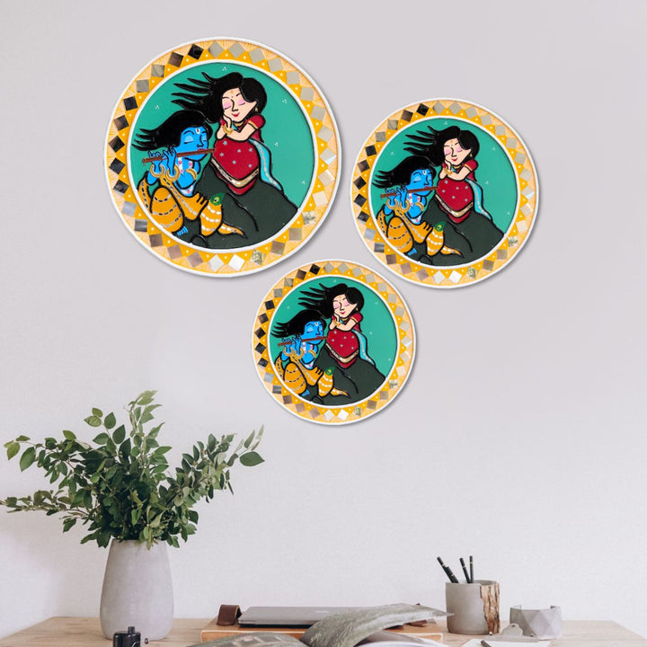 Radha Krishna Lippan Art Wall Plate