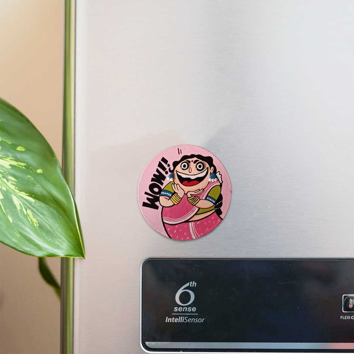 Hand-Painted "Wow" Pop Art Mdf Wood Fridge Magnet