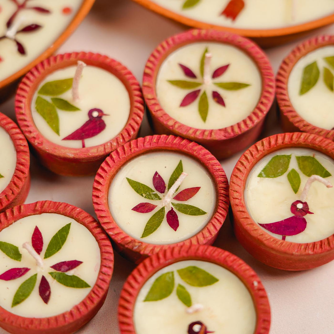 Set Of 12 | Handmade Soy Wax & Dry Flower Boat & Round Festive Diyas