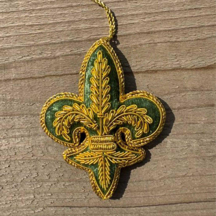 Fleur De Lis Green Premium Zardozi Ornament