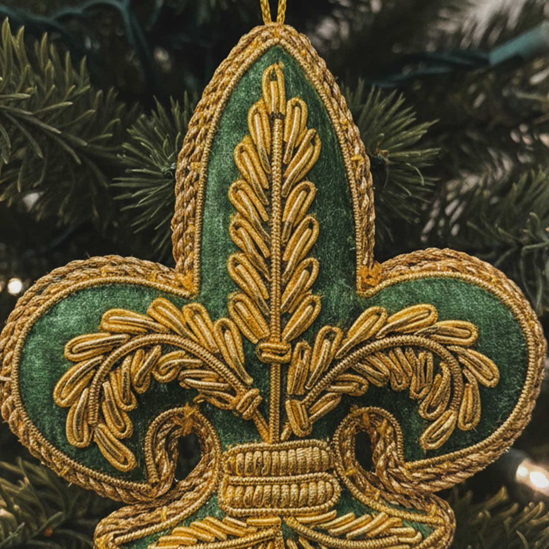 Fleur De Lis Green Premium Zardozi Ornament