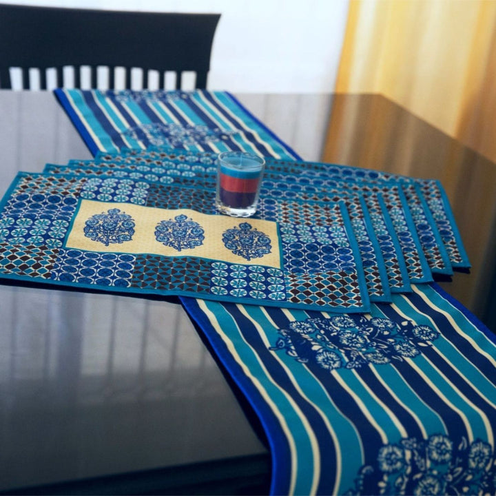 Printed Barmer'S Block Print Indigo Bloom Table Runner & Mat Set