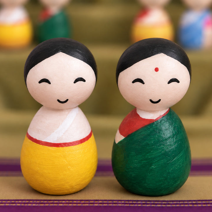 Set of 2 | Handmade Miniature Traditional Couple Clay Golu Dolls For Festive Decor