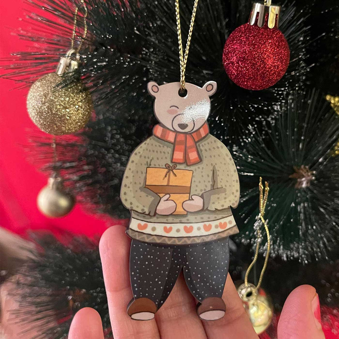 Hand Illustrated Winter Keepsakes Christmas Hamper | Includes Hangings And Box