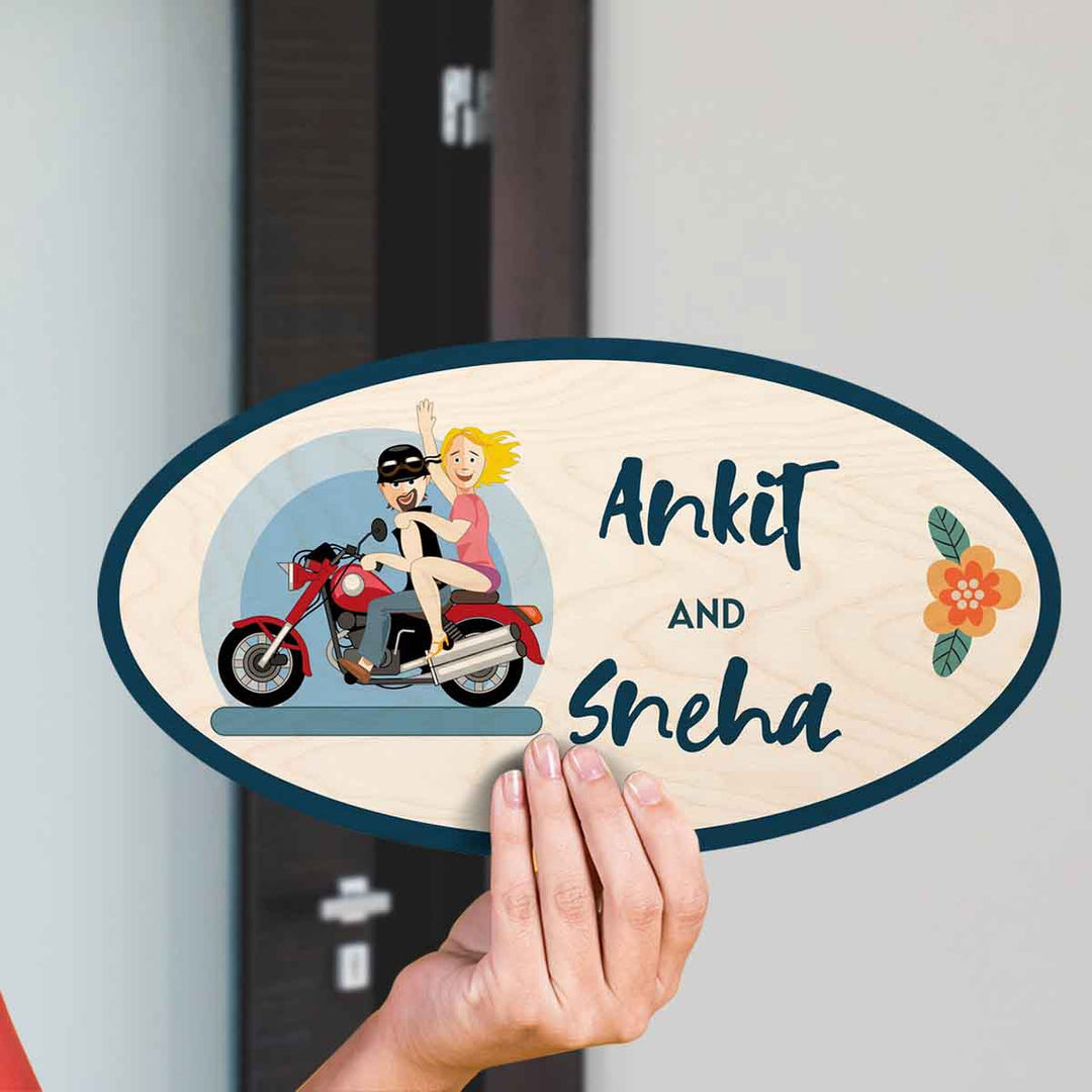 Printed Wooden Oval Character Nameplate For Couples