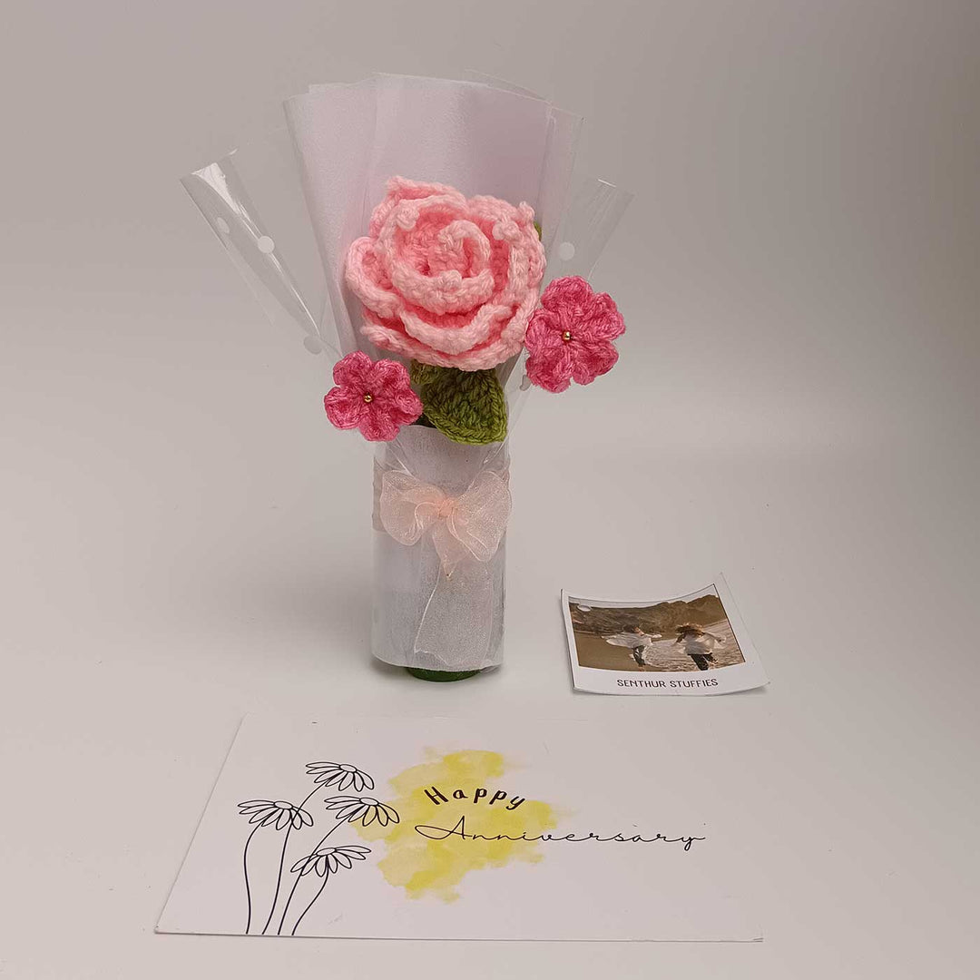 Handmade Crochet Light Pink Rose Mini Flower Bouquet | Includes Photo & Greeting Card