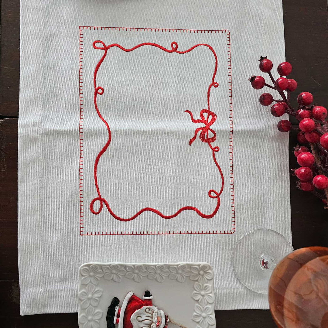 4 Pc | Handmade Embroidered White Wrapped In Love Table Mat