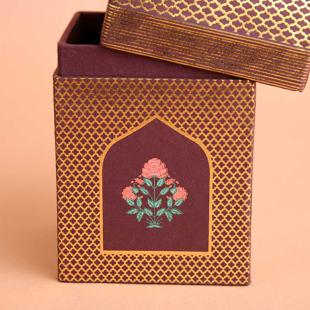 Handmade Minar Shaped Paper Gift Box