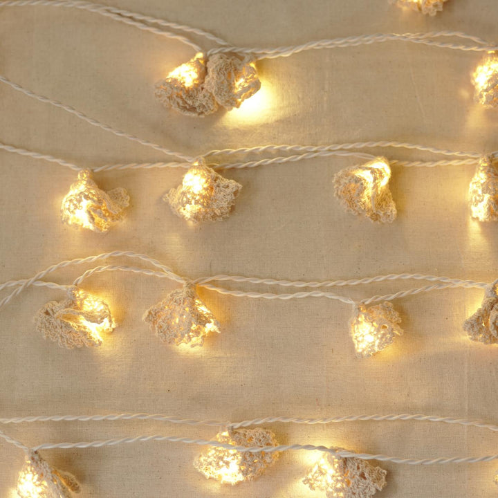 9.15m, 50 Bulbs | Handmade Crochet Floral LED Fairy Light