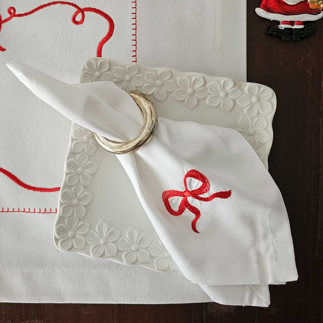 4 Pc | Handmade Embroidered White Wrapped In Love Napkin