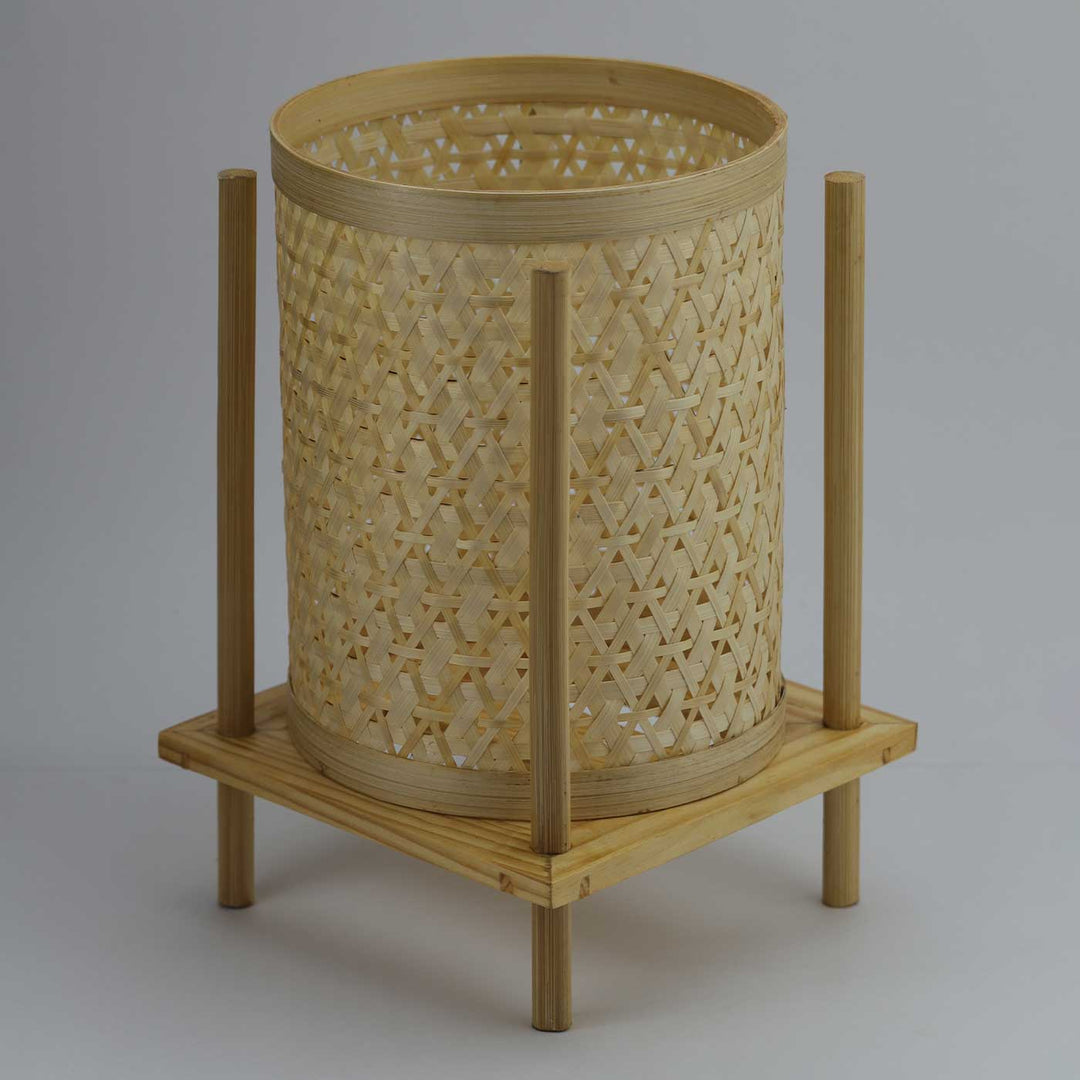 Handmade Bamboo Weaving Green Valley Design Table Lamp