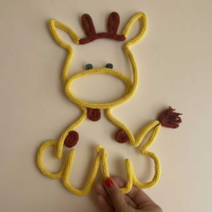 Handmade Knitted Wire Giraffe Hanging For Kids Room Decoration