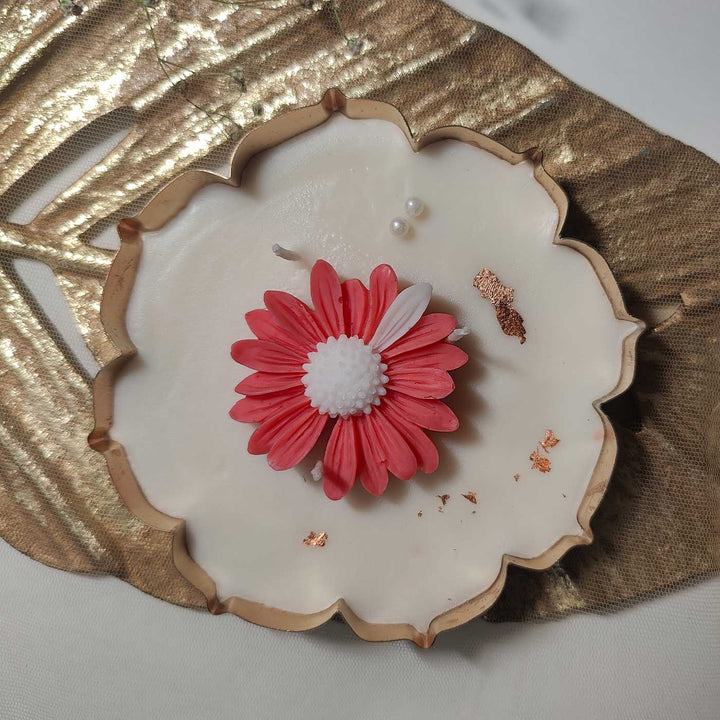 Handmade Kamal Urli Large Flower And Pearls Design Soy Wax Scented Candle