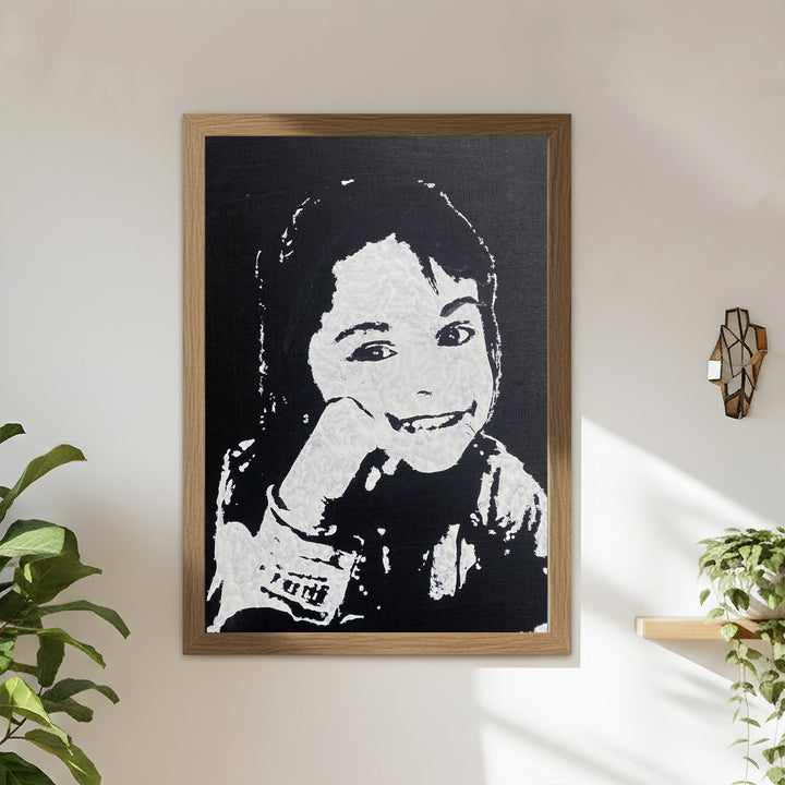 Photo Personalized Glow in the Dark Hand Illustrated Portrait With Premium Wooden Frame