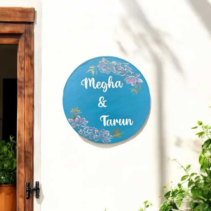 Floral Theme Blue Personalized Round Wooden Name Plate For Home