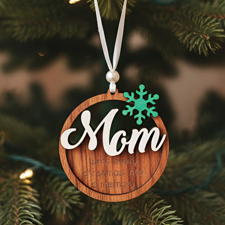 Handmade Round "Mom" MDF Wood Ornament For Christmas Tree Decoration
