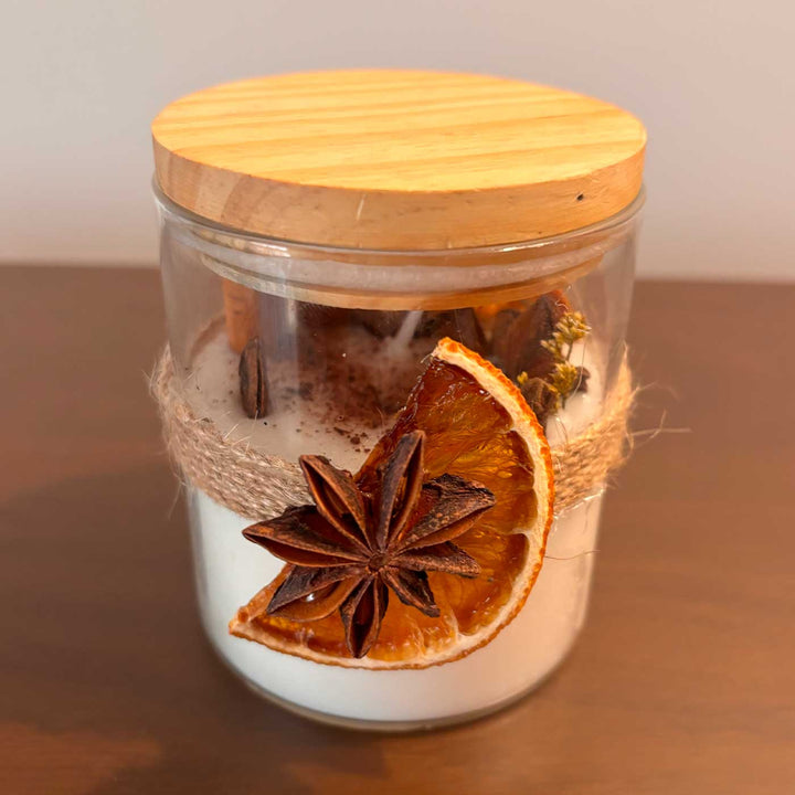 Handmade Cinnamon Glass Jar Soy Wax Scented Candle For Christmas Decoration