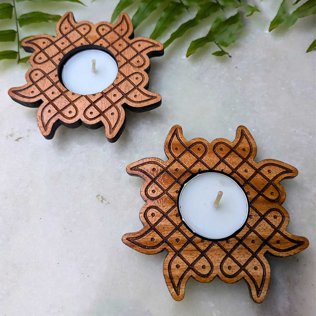 4 pc | Sunburst Hand-Engraved Mahogany Wood Kolam Tealight Holders