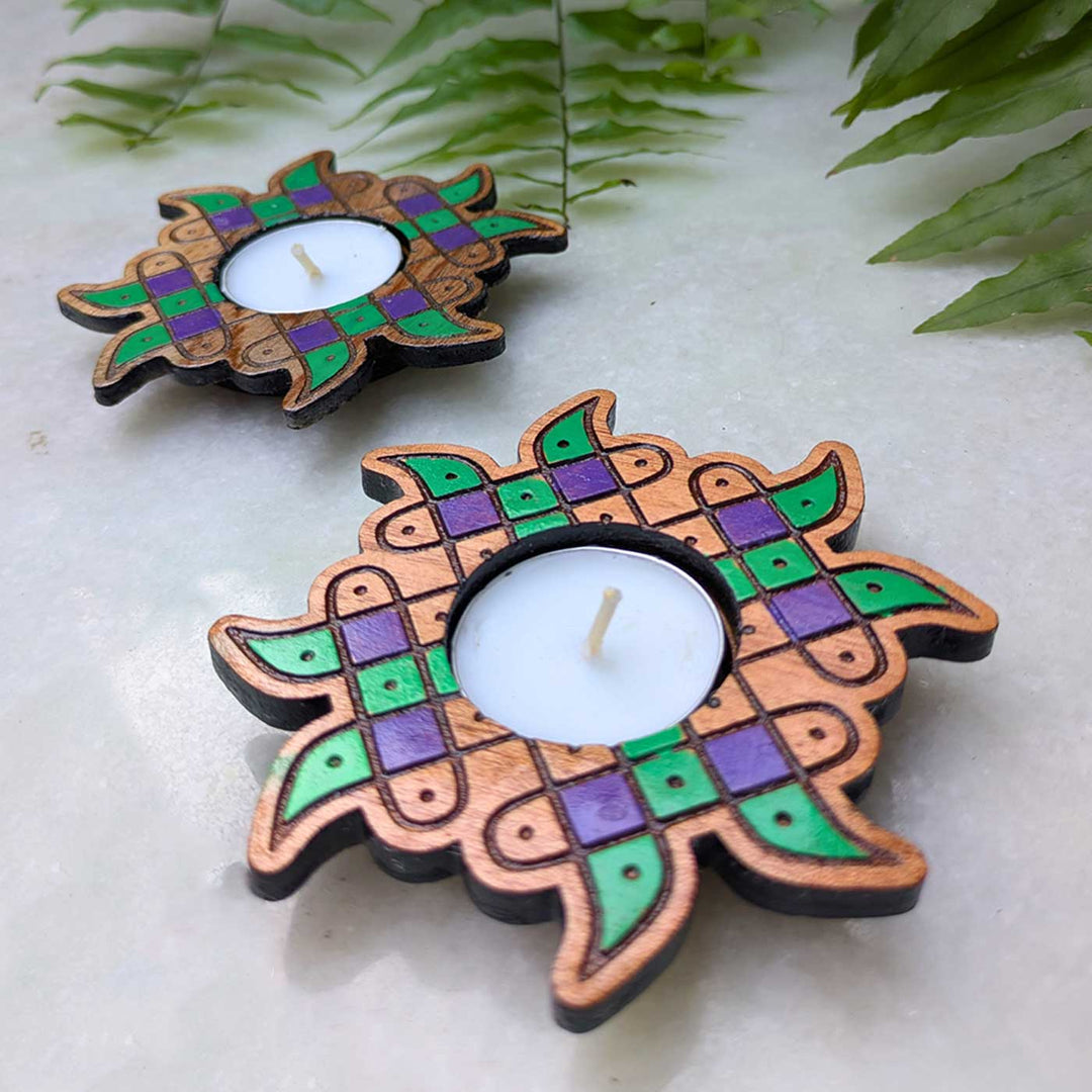4 pc | Sunburst Hand-Painted Engraved Mahogany Wood Kolam Tealight Holders
