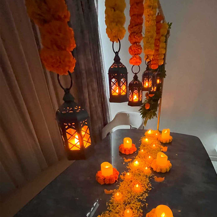 Gold Table Decor Kit With Adjustable Stand, LED Tealights & Black Lanterns