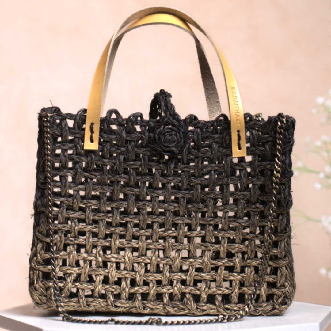 Handmade Grass Woven Boxed Metal Chain Strap Sabai Mesh Sling Bag