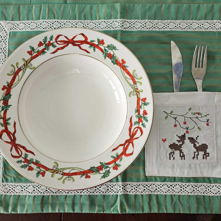 4 Pc | Handmade Lace Embroidered Reindeer Tales Green Table Mat