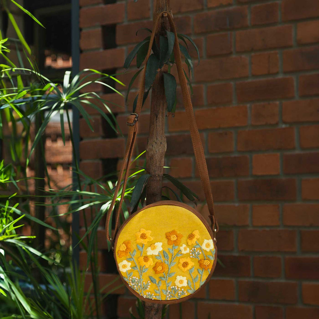 Personalized Embroidered Leafy Green Stud Round Sling Bag