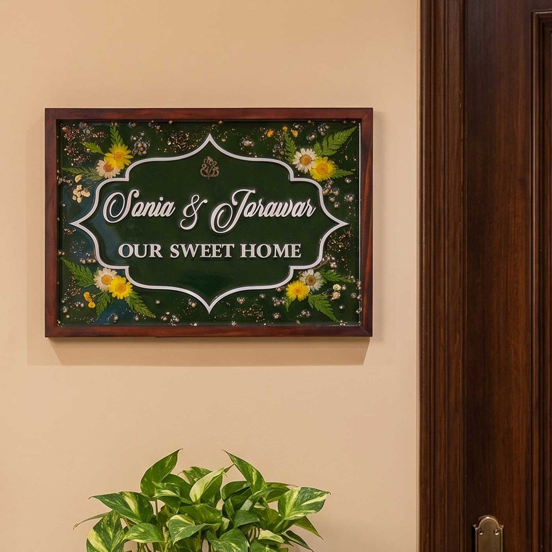 Personalized Floral Elegance Wooden Frame Resin Name Plate