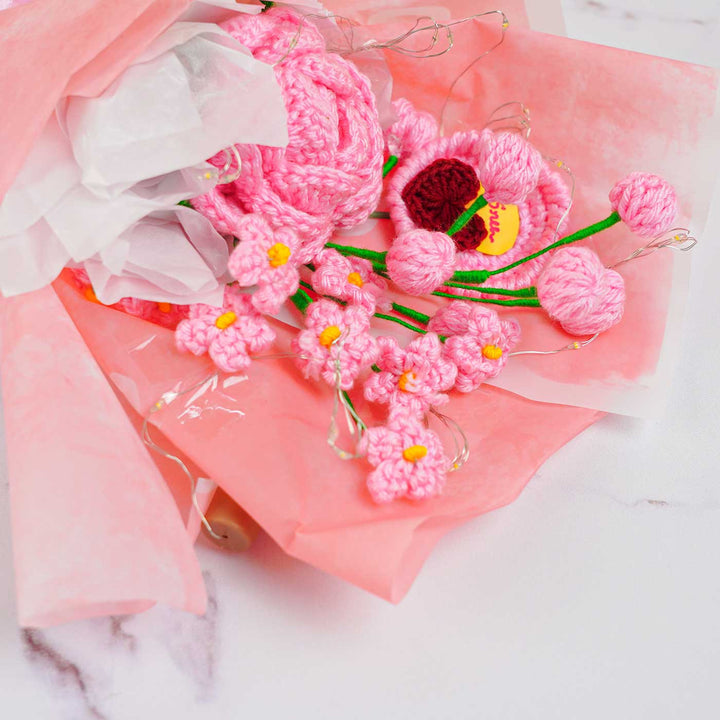 Handmade Crochet Rose Theme Flower Bouquet With Lights