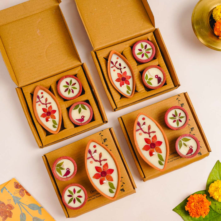 Set Of 12 | Handmade Soy Wax & Dry Flower Boat & Round Festive Diyas