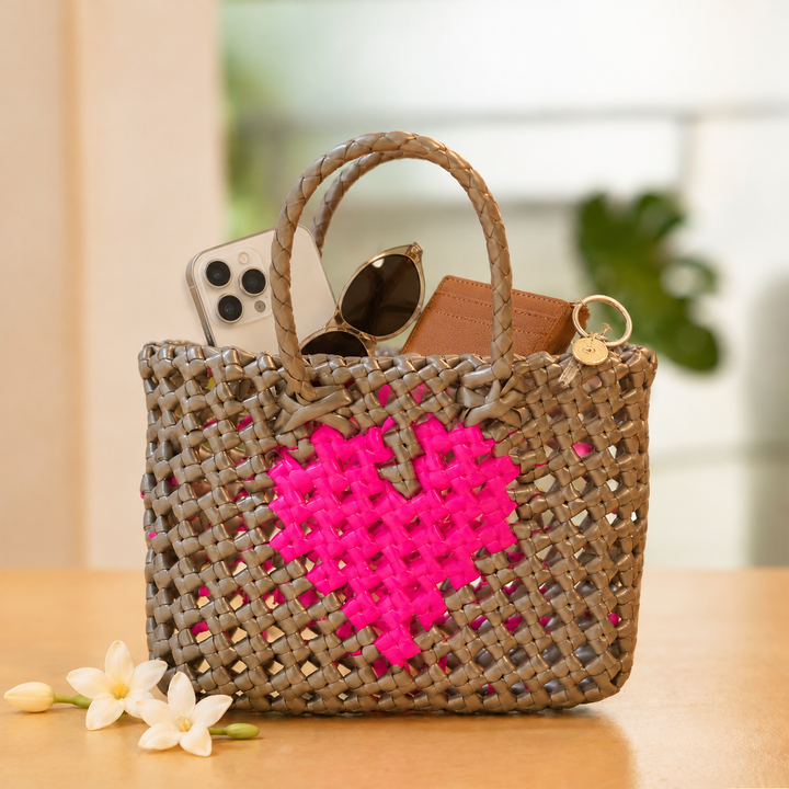 Mini Handwoven Grey Plastic Wire Koodai Bag With Pink Heart Motif