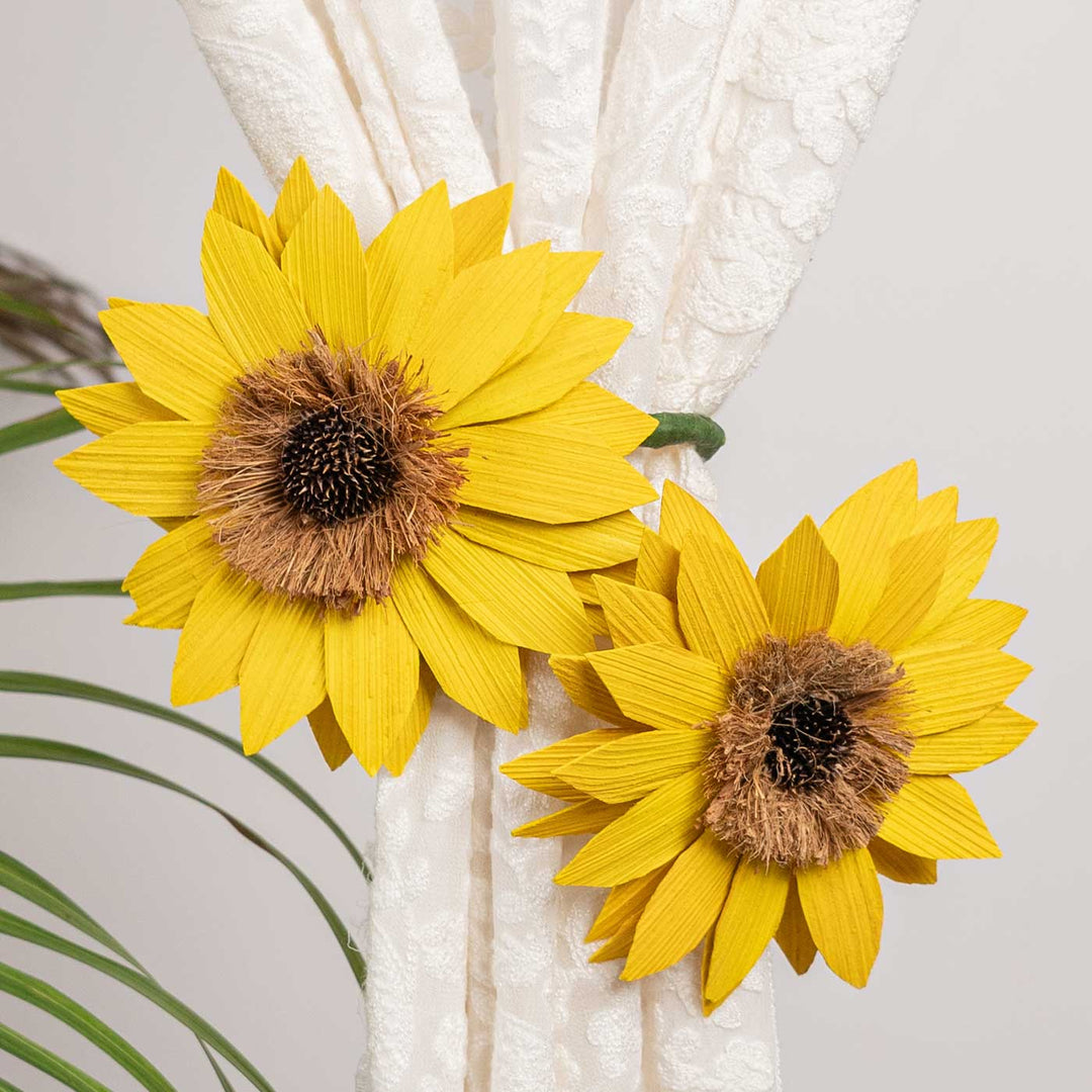 Handmade Sun Flower Design Paper Curtain Tie-Back
