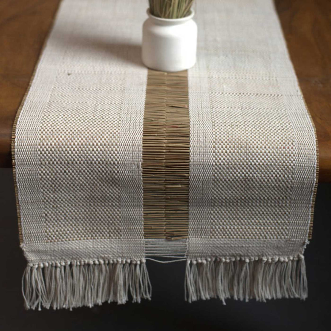 Hand Woven Single Striped Madhurkati Table Runner