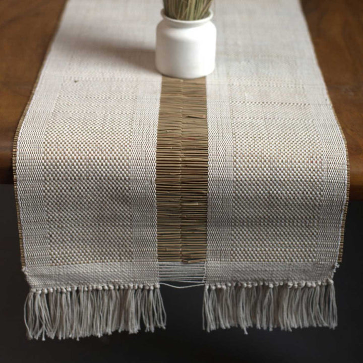 Hand Woven Single Striped Madhurkati Table Runner