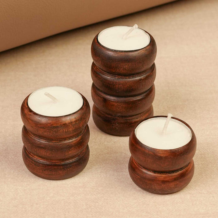 Handmade Sajavat Gift Hamper | Includes Wooden Foldable Runner, Spiral Cylinder Candles, Swastik Door Hanging, Wooden Agarbatti Stand, Seed Card And Outer Box