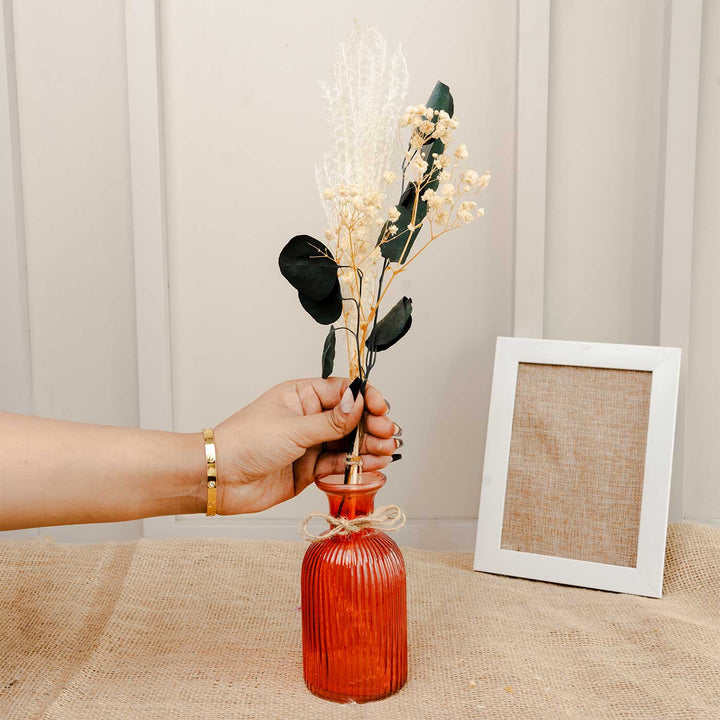 Amber Haven Porcelain Vase With Dried Flower Bunch