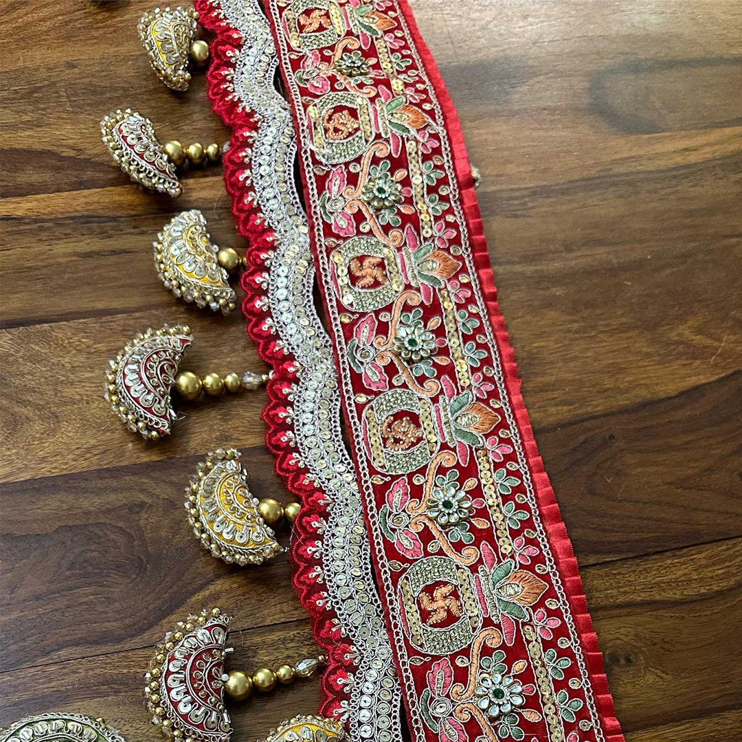Handmade Embroidered Red Gamphi Jute Toran
