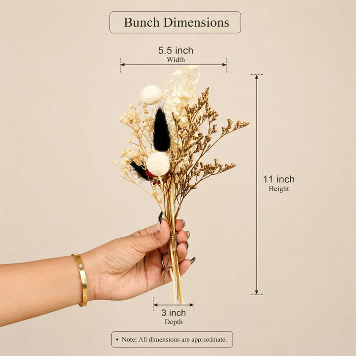 Ocean Crest Statement Glass Vase With Dried Flower Bunch