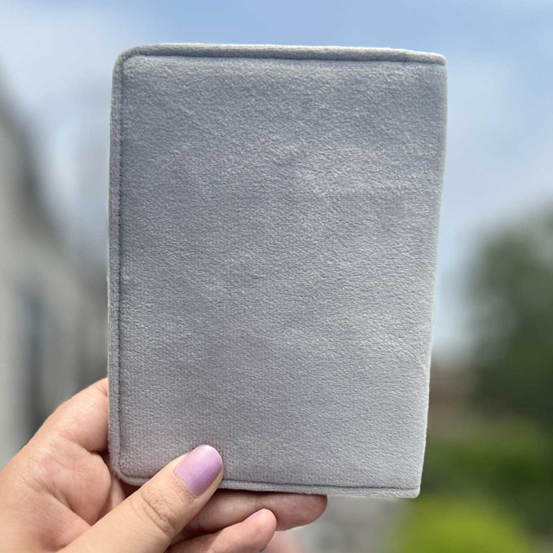 Handmade Embroidered Make Memories All Over The World Velvet Passport Cover