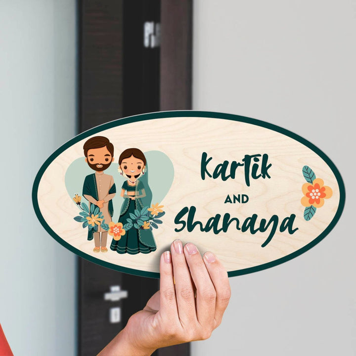 Printed Wooden Oval Character Nameplate For Couples
