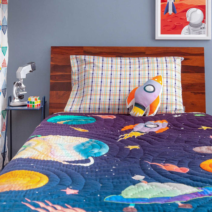 Personalized Tim, The Traveller Theme Cotton Quilt For Kids