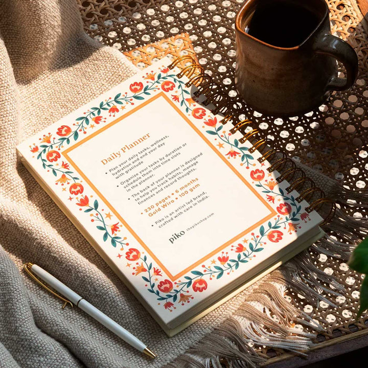 Fresh Flowers Design Daily Planner | A5 Size | 230 Pages